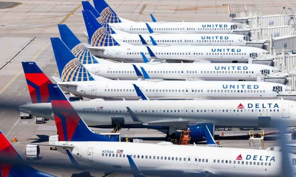 ¿Por qué demandan a Delta y United aerolíneas